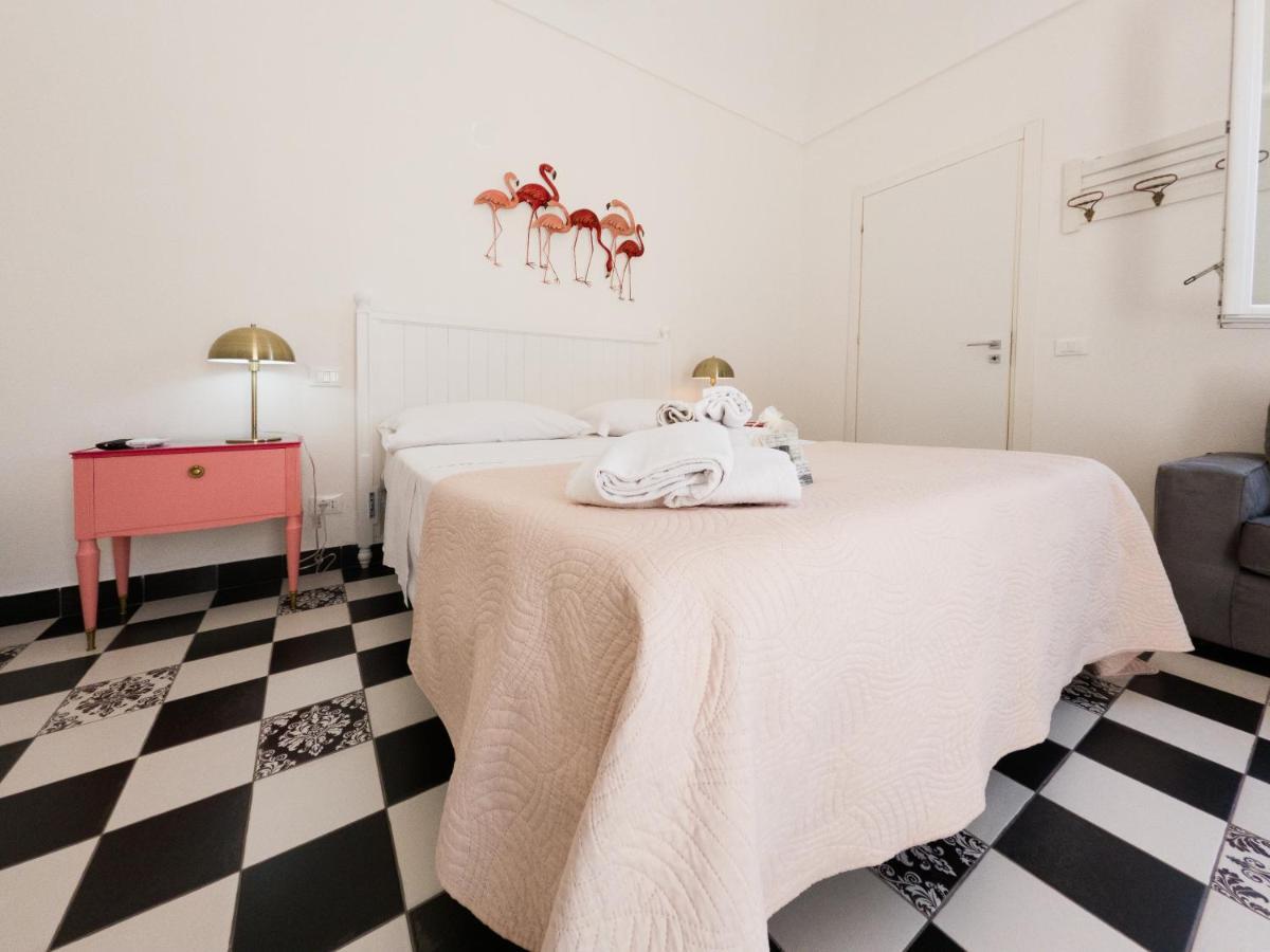 Poggiamico Guest House Φαβινιάνα Εξωτερικό φωτογραφία