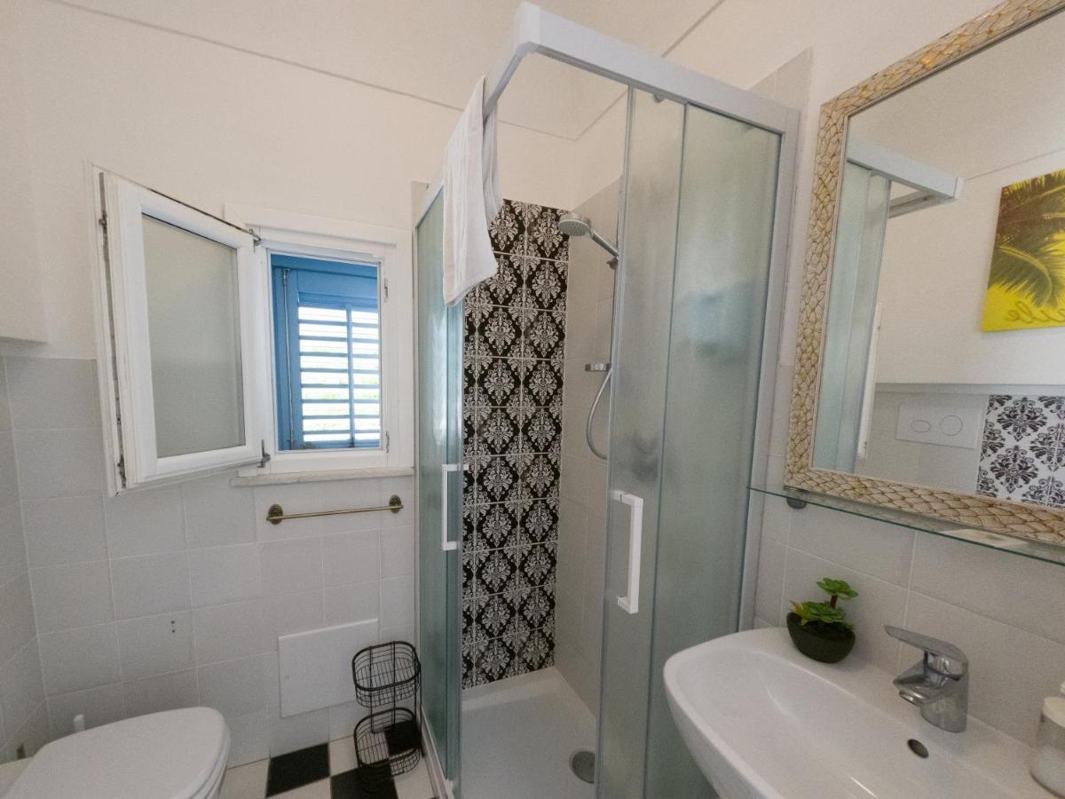Poggiamico Guest House Φαβινιάνα Εξωτερικό φωτογραφία