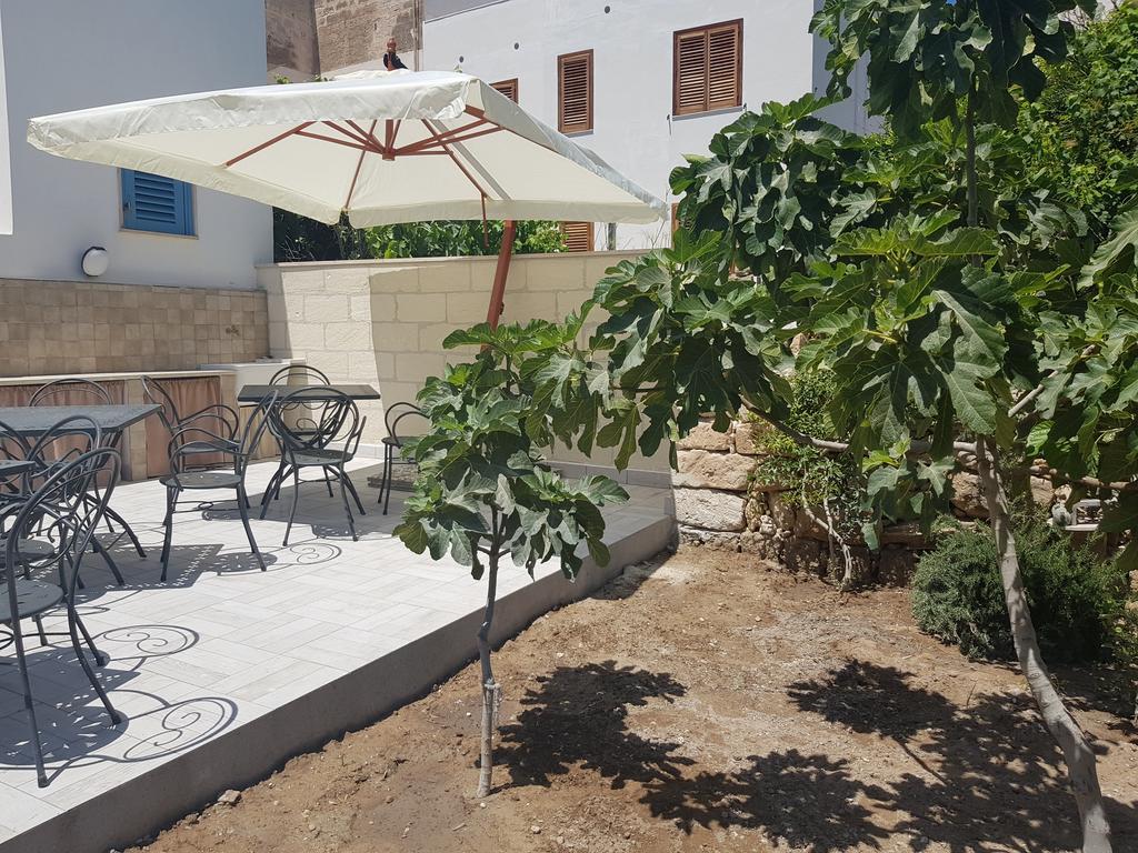 Poggiamico Guest House Φαβινιάνα Εξωτερικό φωτογραφία