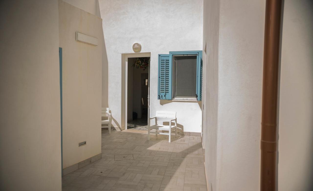 Poggiamico Guest House Φαβινιάνα Εξωτερικό φωτογραφία